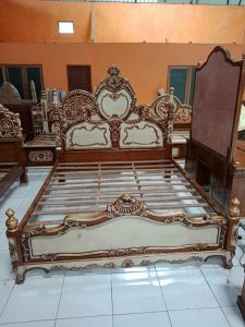 Tempat Tidur Dipan Ukiran Jati Jepara