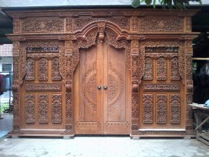 Gebyok Ukir Kayu Jati