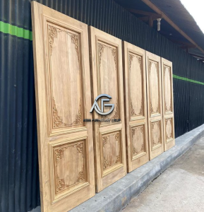 Pintu Jati Perhutani